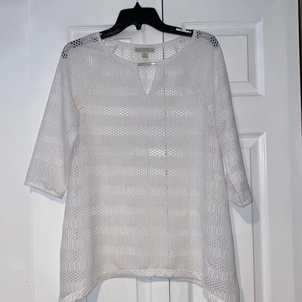 DANA Buchman White See Through 3/4th Sleeve Cover Up top Size medium